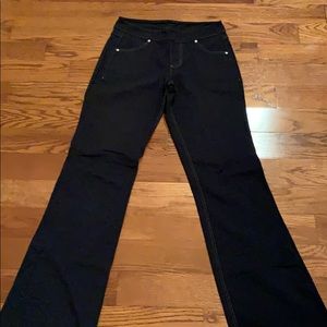 Black Athleta boot leg stretch pants